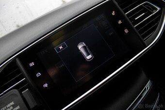 Peugeot 308 1.2 e-THP 130k Allure / AJ SPLÁTKY / PROTIÚČET / - 12