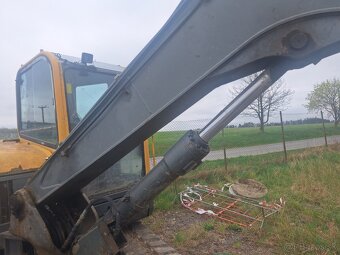 VOLVO ECR88 - 12