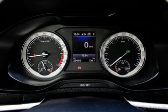 Škoda Karoq 2.0 TDI SCR Style 4x4 DSG 110 kW - 12