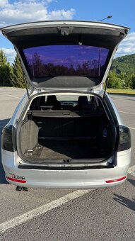 Škoda Octavia combi 1.6TDI 4x4 77kw - 12