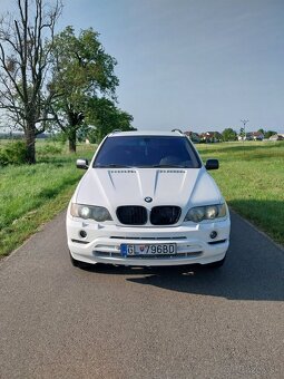 BMW X5 xDrive 3.0i - 12
