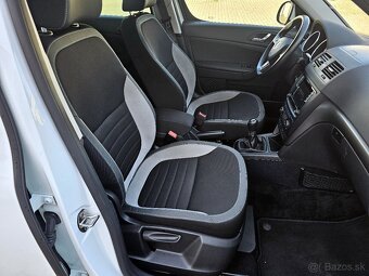 Škoda Yeti 2.0 TDI M5 JOY Navi DVD Webasto Xenony R17 - 12
