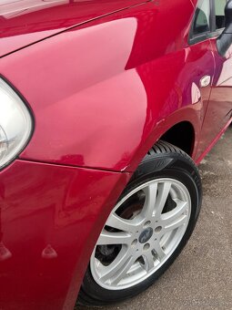 Fiat Grande Punto - 12