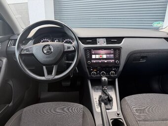 ŠKODA OCTAVIA III FACE SOLEIL 2.0DI 110 KW DSG TAŽNÉ 2020 - 12