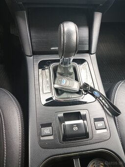 Subaru Outback 2.5i-S Exclusive Navi CVT - 12
