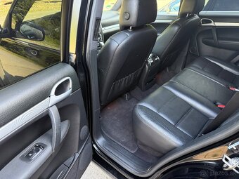 Porsche Cayenne 3.0tdi - 12