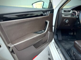 ŠKODA SUPERB 2.0 TDi 4x4 Laurin & Klement - 12