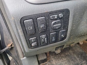 Toyota Landcruiser 3.0 D-4D - 12