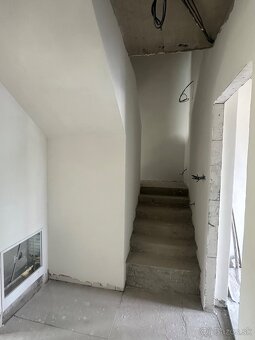 Predám novostavbu RD na kľúč - ROZHANOVCE - 12