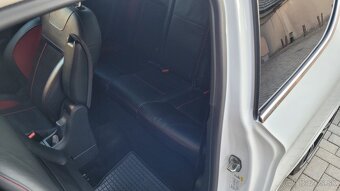Peugeot 208 GTi ( 200 PS ) - 12