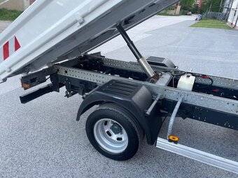 Iveco Daily 2,3l 35C14 3 miestny sklápač do 3,5t - 12