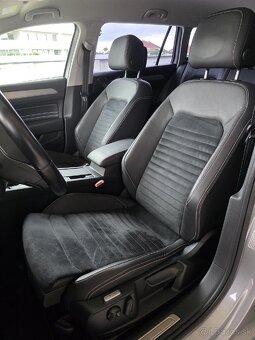 Volkswagen Passat Variant 2.0 TDI EVO Elegance DSG - 12