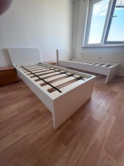 Predám kvalitnú pevnú posteľ 90x200cm - úplne NOVA - 12