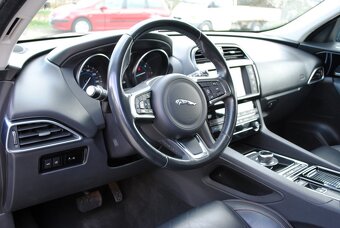 Jaguar F-Pace 2.0D I4 180k AWD A/T⭐SERVIS LEN JAGUAR - 12