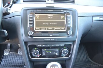 Škoda Superb Combi 2.0 TDI - 12