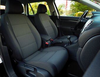 VOLKSWAGEN GOLF VARIANT 1.6 TDI 77kW - - 12