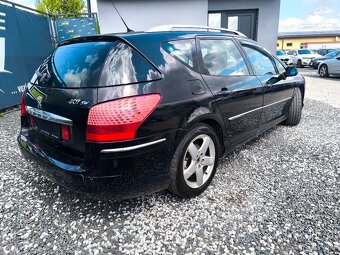 Peugeot 407 SW - 12