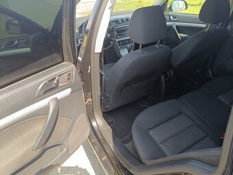 Škoda Octavia Combi SCOUT 2.0 TDI - 12