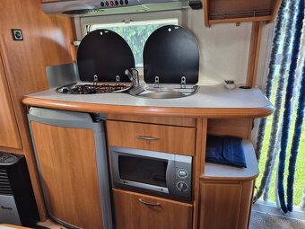 Karavan  Hobby De Luxe Easy 560 KMFe - 12