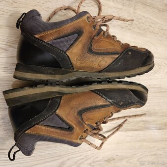 Predám pánske BOSP Caledon a Grifit Camel - v 41 - 12