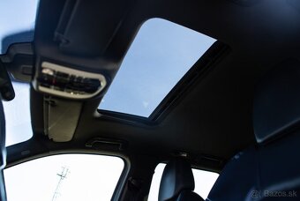 Porsche Cayenne S 4,2 V8 281 kW - 12