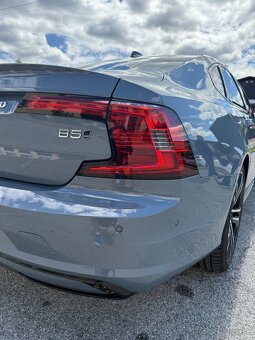 VOLVO S90 B5 2.0 d, 173 kW, 4x4, 2023, 19 000 km - 12