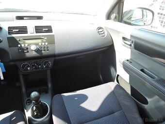 Suzuki Swift 1,3i 4WD 1.maj.Servis 137tkm 2009 - 12