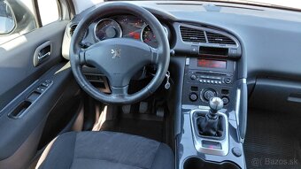 Peugeot 3008 1.6 HDi FAP 110k Confort Pack - 12