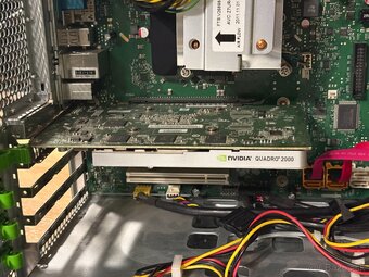 Fujitsu W410, i5, 8GB RAM, NVIDIA Quadro 2000 - 12