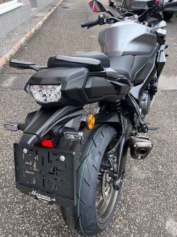 Suzuki GSX-S1000 GT 2025 - 12