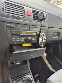 Škoda Fabia 1,9 TDI RS - 12