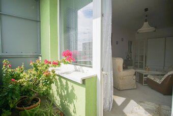 2-izbový byt prerobený na 3-izbový s balkónom blízko stanice - 12