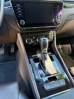 Škoda Superb L&K - 12