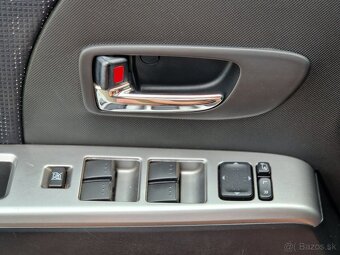 Mazda 5 2.0 MZR-CD TE 7 miest - 12