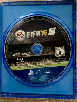 PS4 Slim 500GB + ovládač + 3 top hry (GoW, FIFA, Horizon) - 12