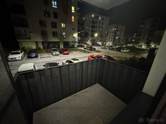 Prenajmem 1-izbový byt v Dúbravke - 12