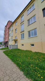 Krásny 2-izbový byt v centre Popradu na prenájom - 12