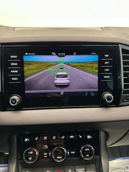 Škoda Karoq 2.0 TDI SCR Sportline - 12