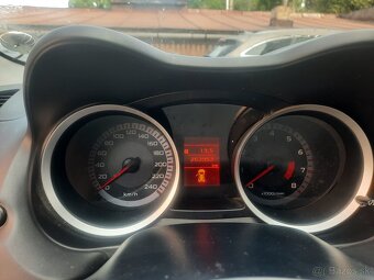 Mitsubishi Lancer - 12