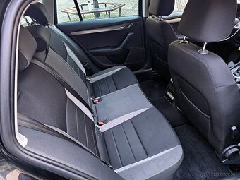 Škoda Octavia Combi 2.0 TDI DSG JOY Navi DVD R18 Orig. KM - 12