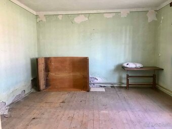 ZNÍŽENÁ CENA➔Starší RD vhodný na rekonštrukciu - Želovce - 12