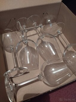 Poháre, lyžičky, teplomer - 12