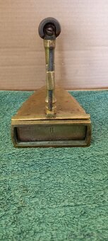 Žehličky,mlynčeky liatinové - 12