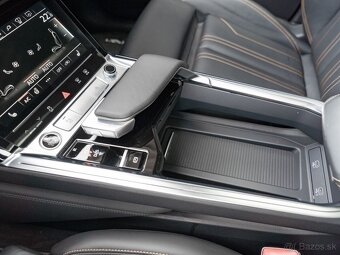 Audi e-tron 300 kW quattro S-Line Black Edition - 12