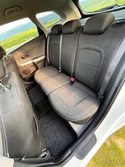 Kia Ceed SW 1.4 CVVT Silver - 12