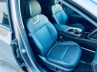 Hyundai Tucson Hybrid 1.6 T-GDi  HEV PREMIUM - PACK - 12