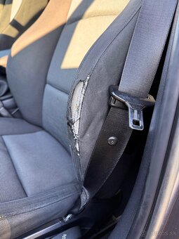 BMW 118d (E87) - 12