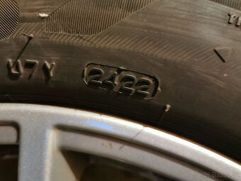 BMW 3 (G20) - originál 17" alu disky s letnými pneu DOT 22 - 12