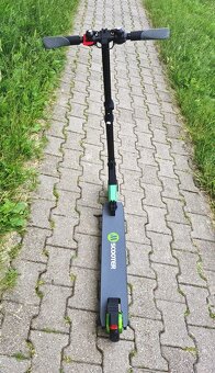 Predám skladaciu kolobežku elektrickú - 12