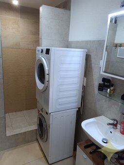 REZERVOVANÉ Priestranný 2,5-izbový byt s balkónom po komplet - 12